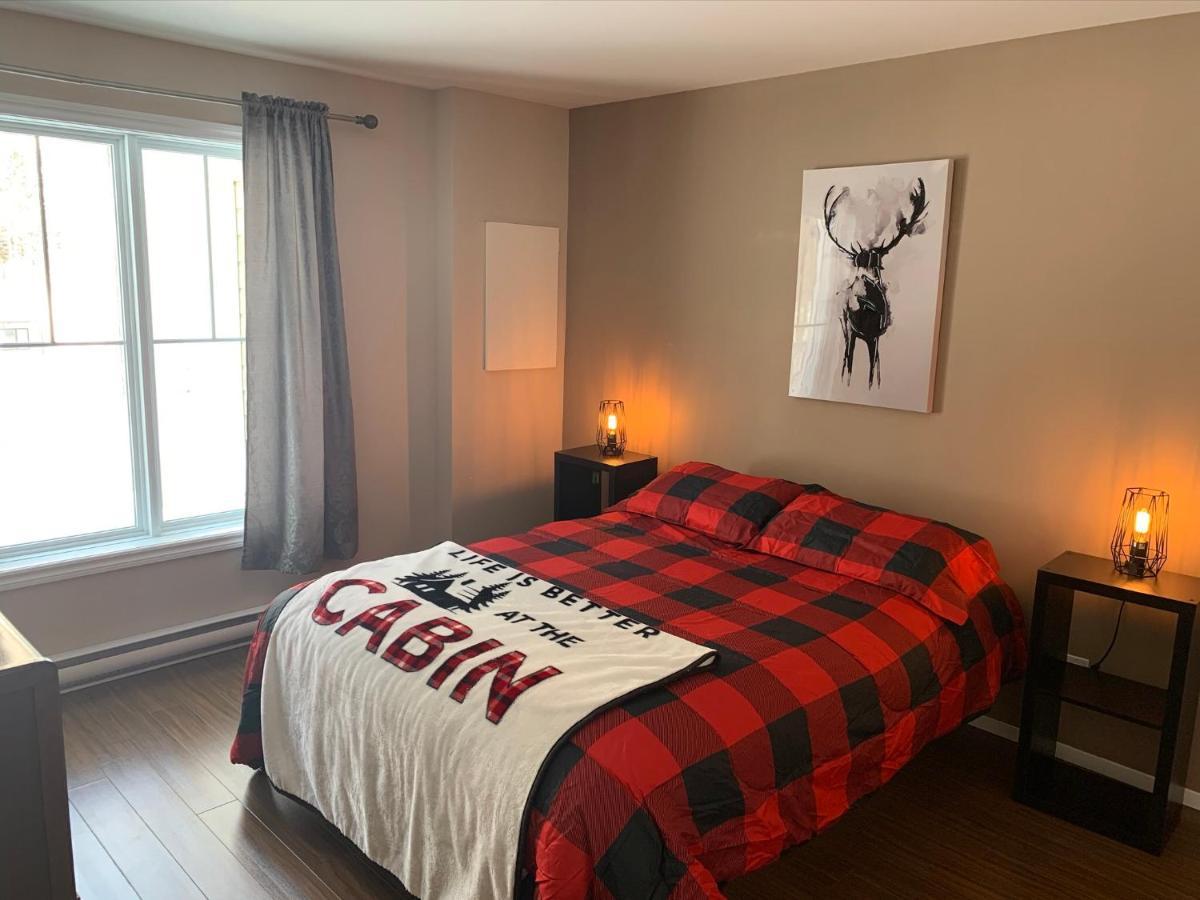 Condo Mont-Edouard L'Anse-Saint-Jean Ngoại thất bức ảnh